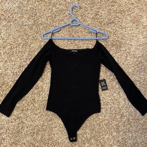 Express- Bodysuit- off the shoulder⭐️5/$15⭐️